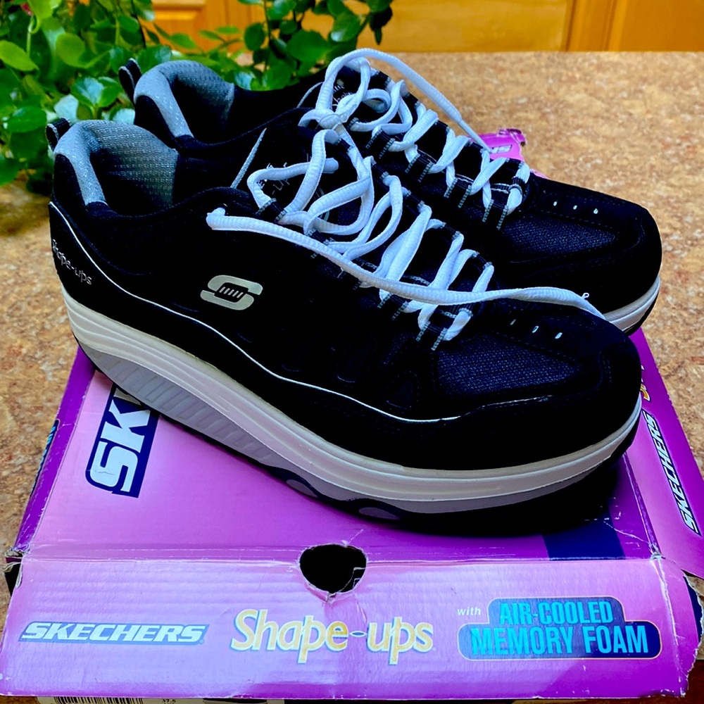 Sketchers Shape-Ups with air-cooled memory foam.
